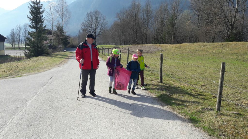 berg-und-naturwacht-saubere-steiermark-fruehjahrsputz-ardning-volksschule-3